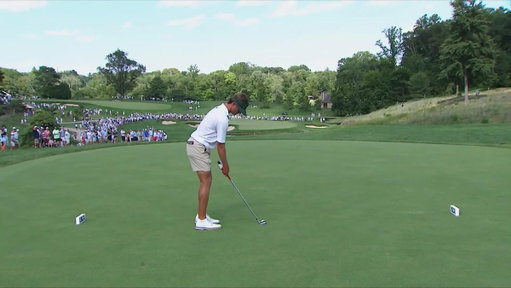 He needed it... he got it!

@UGAGolf's Carter Loflin has trimmed his deficit to just 1 as he and Whaley make the turn. 