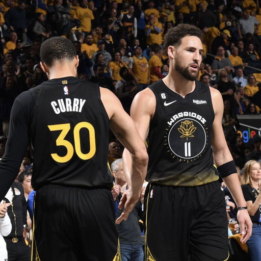 The Golden State Warriors are interested in reuniting with Klay Thompson if he becomes a free agent 👀, per @BrettSiegelNBA.

The Heat and Lakers would also be interested in Klay if he becomes available. 