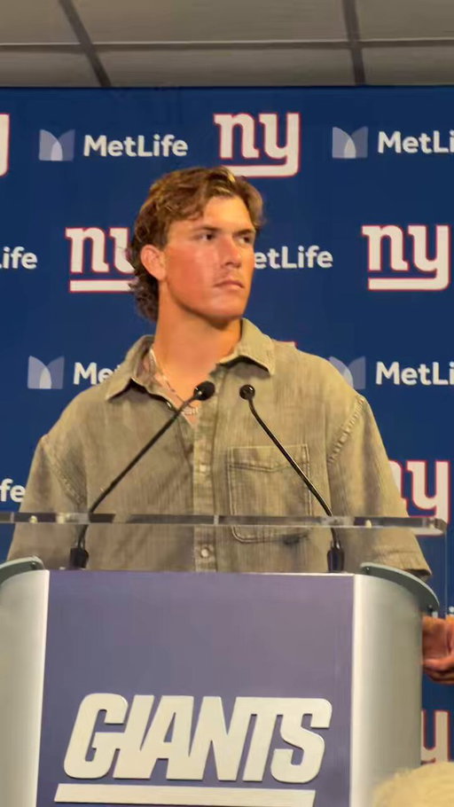 Jaxson Dart said he respects the NFL for protecting players but expressed confusion about entering the medical tent so frequently:

"I’m still puzzled by it. Just feeling like every time that I get hit, I find my way in there."

(via @charlottecrrll)
 
