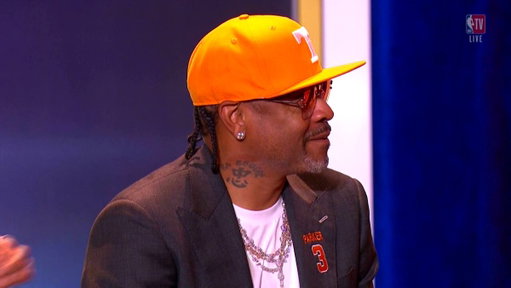 Candace Parker at the Hall of Fame ceremony:

"AI will always stand for Allen Iverson. I don't care what today says. It will always stand for Allen Iverson."

(h/t @ohnohedidnt24)  