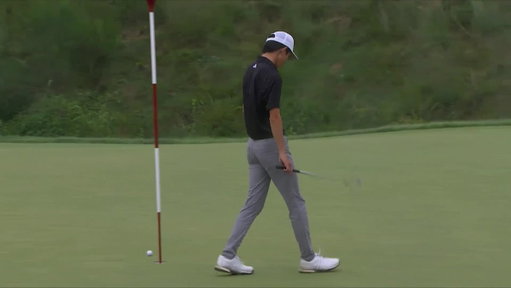 Seriously... that was like an inch away from being the best shot of the entire championship!

Incredible creativity from Jay Leng Jr. 
