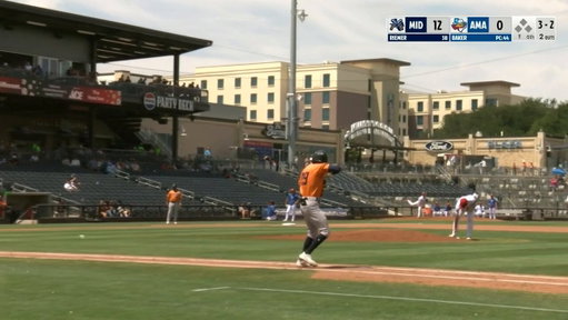 Raise your hand if you've ever seen a Dust Devil on a baseball field ✋

@MiLB | @sodpoodles 