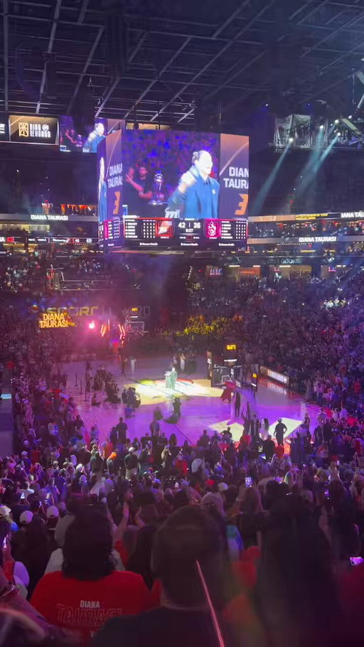 Diana Taurasi's full speech to the Phoenix crowd before her number 3 is unveiled in the rafters.

