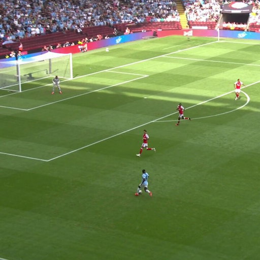 Bøssing the park 😮‍💨

The best of our skipper in the Community Shield 🎬 