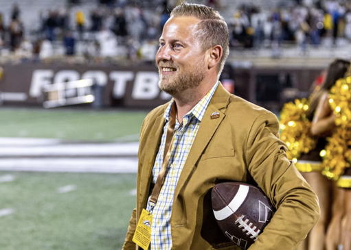 Sources: Western Michigan athletic director Dan  Bartholomae is finalizing a deal to become the athletic director at Michigan State. He's led WMU to a national title in hockey and the school is coming off a MAC title in football. He's led the school to record-breaking fundraising.