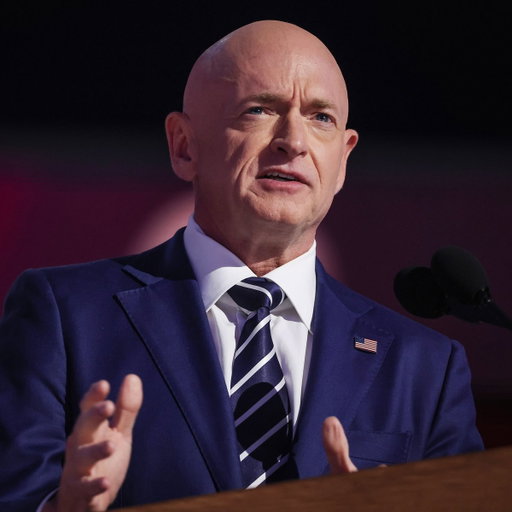 KELLY KNOCKS CUTS: Arizona Democrat Sen. Mark Kelly criticized President Trump's decision to reduce annual joint military exercises with South Korea, calling the move "shortsighted." MORE: https://t.co/Cia5jTdyr1 