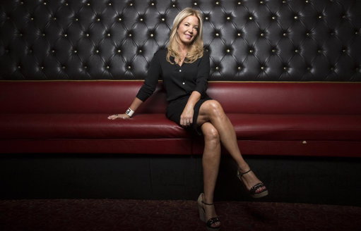 WILD: The Buss family has sold its final 17.8% stake in the Lakers and Jeanie Buss is officially OUT as governor.

The twist: Jeanie was the one who drove the original $10B sale to Mark Walter last year. Her siblings say they felt misled and pressured into voting yes.

Months later, she fired or sued every one of them.

So when this final vote came around, Jim, Johnny, Joey, and Jesse had the exact leverage they needed and cashed in on a record sale, AND removed Jeanie as governor in the same move.