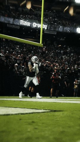 First time we’ve ever interviewed an entire QB room

Kirk Cousins
Fernando Mendoza 
Aidan O’Connell
Jacob Clark

Also -> MAXX CROSBY + Coach Kubiac + GM John Spytek

Raiders Training Camp interviews are out ☠️🏴‍☠️☠️🏴‍☠️☠️🏴‍☠️☠️🏴‍☠️

Download here: https://t.co/Yyp9TQsvHY 