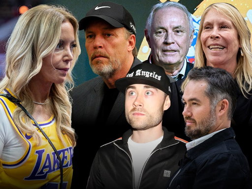 Jeanie Buss' siblings intend to move forward with selling Lakers stake. 💰

Read more: https://t.co/K2MXGWbBW7 