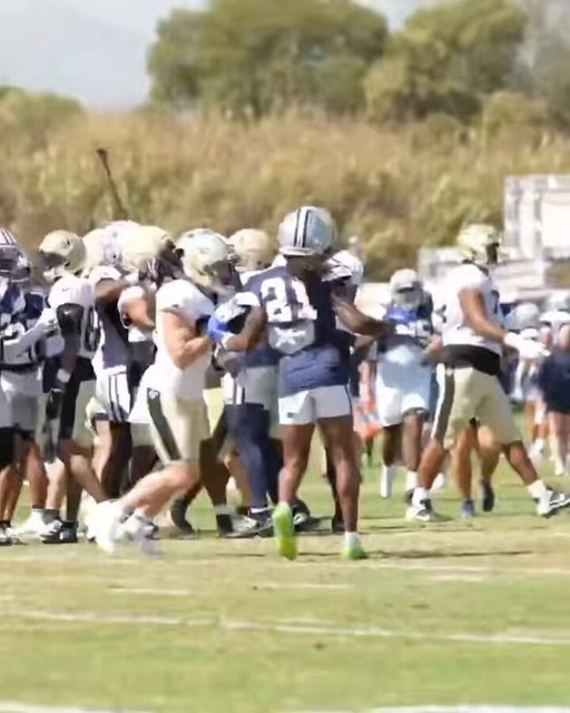 Saints rookie WR Brock Rechsteiner, the son of WWE Hall of Famer Scott Steiner and cousin of WWE star Bron Breakker, brought out a German suplex today on Cowboys S Jalen Thompson during today's joint practice fight 💪

(🎥 @nofnetwork , @nick_underhill) 