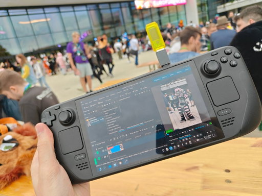 Did you know that Steam Deck is a computer?

#EF30 #Eurofurence 