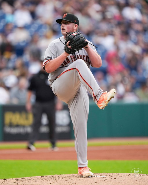 It was smooth sailing in Matt Wilkinson's @MLB debut 👏 