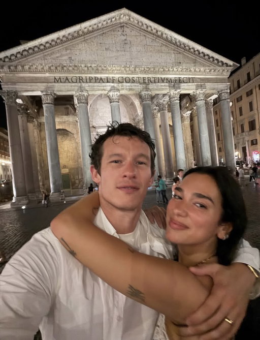 "I’m 36. I’d like to have a family and raise some kids."

“It’s nice to find someone that you love and who loves you and you want to be around all the time.”

- Callum Turner on Dua Lipa

via @EsquireUK 