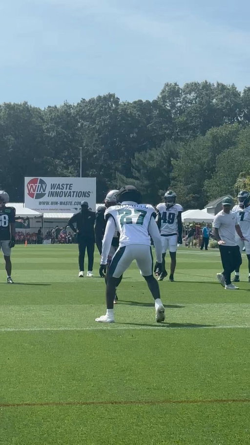 A.J. Brown vs. Quinyon Mitchell at joint practice 👀

(via @JClarkNBCS)  