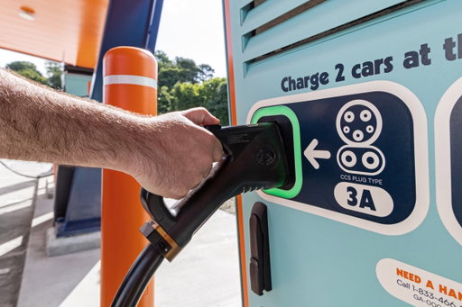 From August 20 – September 30, @ionnaofficial is offering a 20% discount on charging for Hyundai EVs that use In-App Charging or Plug &amp; Charge! 🎉 