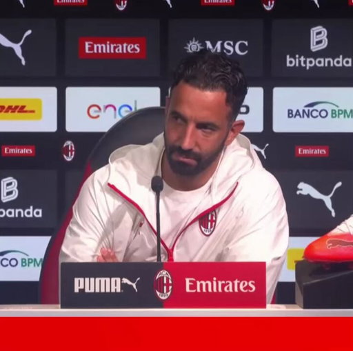 🚨Ruben Amorim has been manager of AC Milan for 2 months and is already speaking fluent Italian

His former club Manchester United lost to a newly promoted Hull City earlier today  