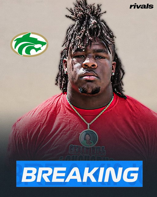 NEW: No. 1 overall recruit Jalen Brewster is transferring from Cedar Hill (TX) to Buford (GA), @SWiltfong_ reports. 

Brewster is committed to Texas Tech.

Read: https://www.on3.com/rivals/news/no-1-prospect-jalen-brewster-transfers-from-cedar-hill-to-buford-ahead-of-december-graduation/