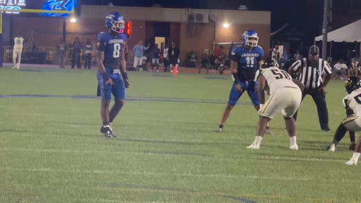 LSU commit KJ Green is one of the premier edge rushers in the country and plays like this show why @Certifixd_KJ 

The bend and athleticism at his age is rare. He’s the No. 7 ranked DE in the SC Next 300. 

(🎥: @benjaminwolk)  