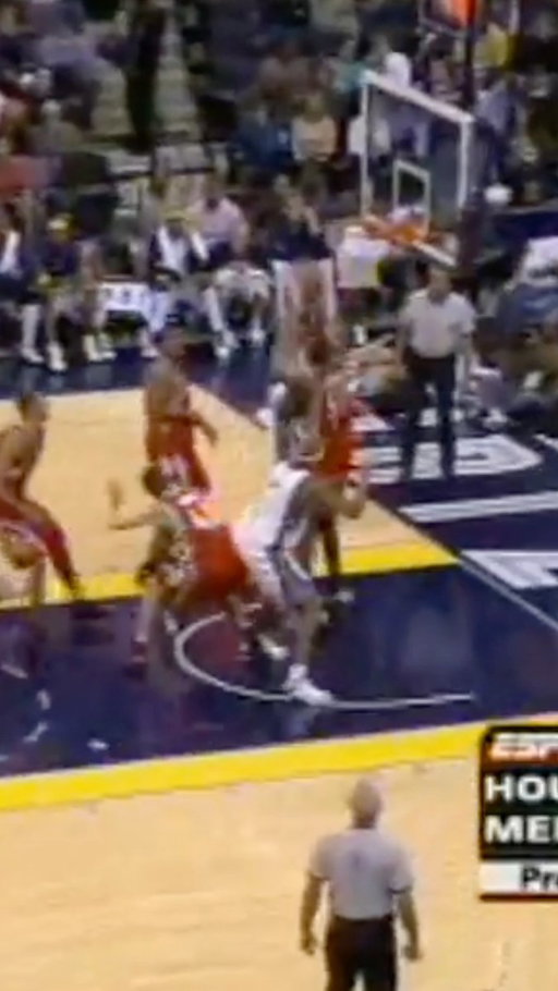 wrapping up NBA Defense Week by remembering the legendary Dikembe Mutombo ☝️ 