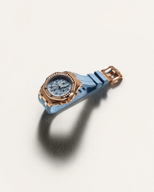 Shaped by contrast.
The Royal Oak Offshore Selfwinding Chronograph balances strength with sophistication, transforming a classic sports watch into an unapologetic statement. 

Ref. 26430OR
#AudemarsPiguet 
