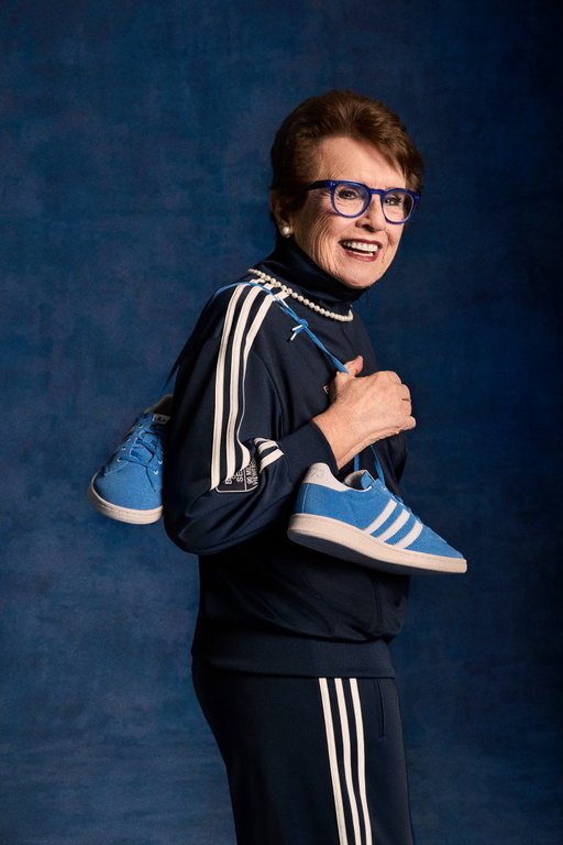 US Open season is upon us. Today, after a a 53-year wait, @Adidas is commemorating one of the tournament’s most famous competitors by bringing back Billie Jean King’s most iconic tennis shoes for the first time ever. https://t.co/SmcLGrJtVI 