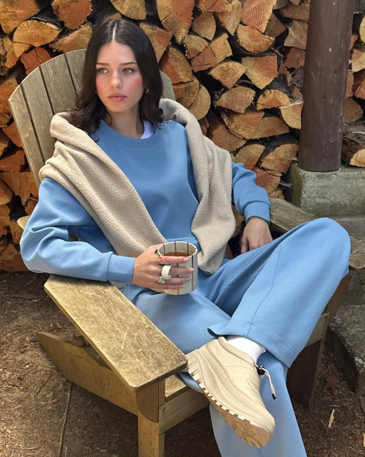 Introducing the Amazesweats.​

Wildly soft. Exceptionally warm. Crafted with premium heavyweight fabric for all-day comfort, Amazesweats are the layer you'll reach for whenever temperatures drop.

Plus, they're made with recycled materials. 