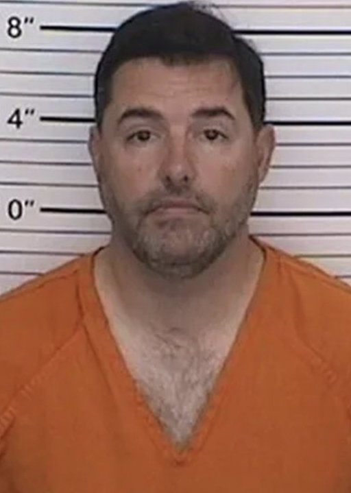 🚨BREAKING: 49ers owner Jed York arranged to pay $140 for sex at a trailer park in Ohio.

(via @nypost)