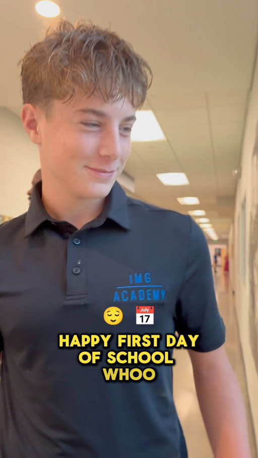Just a little something for the first day. 📝💙

We sent our IMG Academy student-athletes into the first day of school with a few notes to start the year off right.

A little encouragement before walking into class ✨ 