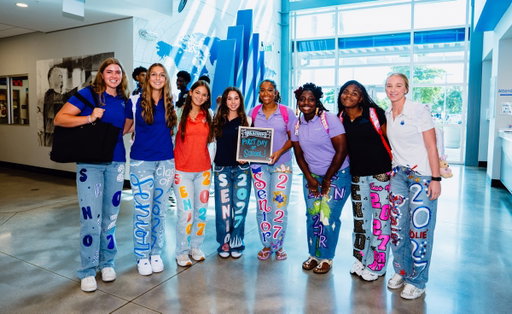 First day energy is different at IMG Academy. 📚🔥 

Our student-athletes are back in the classroom, back with their teammates and ready to take on a new school year. Let’s get it started! 