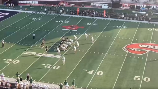 Oklahoma commit Seneca Driver showed the elite athleticism that makes him @Rivals’ No. 1 TE in the 2027 cycle in his senior season debut on Saturday. Scored on runs of 72 and 56 yards, showing his outstanding top end speed https://t.co/TCjaTlH8oP 