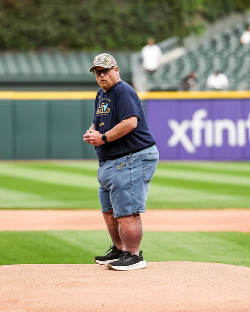 Frank the Tank appearance for tonight's first pitch! 