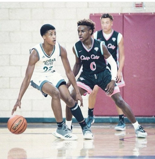 Sonny styles playing Bronny back in the day 🔥

(Via @coachsbrad on IG) 