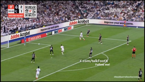 🚨 LA LIGA! 🇪🇸 

JUDE BELLINGHAM IS UNBELIEVABLE! VINI JR. SCORES! ⚡️

Real Madrid 3-1 Real Sociedad 

🎥 @GoalsXtra  https://t.co/dEsvfu70hO