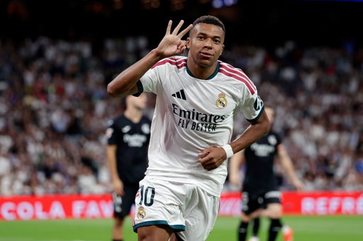 HAT TRICK FOR KYLIAN MBAPPÉ AGAINST REAL SOCIEDAD ⚽️🎩 