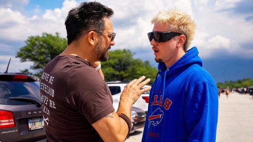 Bills Fan Trolls Browns: https://youtu.be/2-zyWmixUQs?is=jSaWrkRAkhA8C8m2 