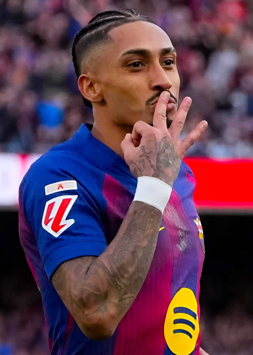 🚨BREAKING: Someone just put $430k on Barcelona to WIN their match vs Athletic Club 

This pays out $538,391.00 on Polymarket 