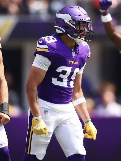 It is believed that S Jacob Thomas suffered an ankle sprain, per Kevin O’Connell.

He will have an MRI to be sure. 