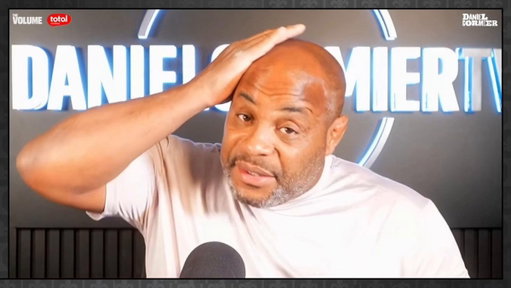 Daniel Cormier breaks down exactly what caused Umar Nurmagomedov to go out cold against Song Yadong.

Via @dc_mma 
