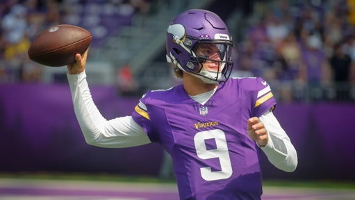 @alec_lewis predicts J.J. McCarthy not making the Vikings' final 53-man roster 😳

"McCarthy's rough week added further murkiness about his status for 2026. [His] comfort (or lack thereof) with being QB3 could dictate his future in Minnesota."

(via @TheAthleticNFL) 