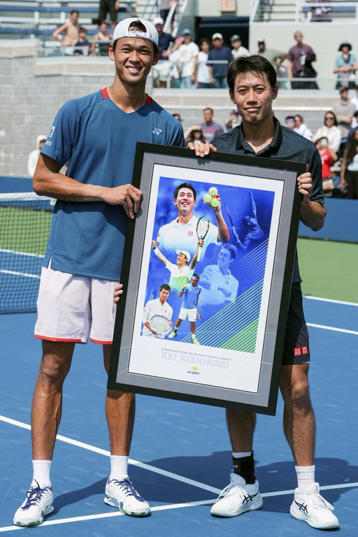 A full-circle moment at the US Open 💙
 
IMG Academy alumni @keinishikori and Rei Sakamoto shared a special moment at the @usopen as Kei competed in his final match at the tournament. A symbolic passing of the torch from one generation of Japanese tennis to the next. 🇯🇵 