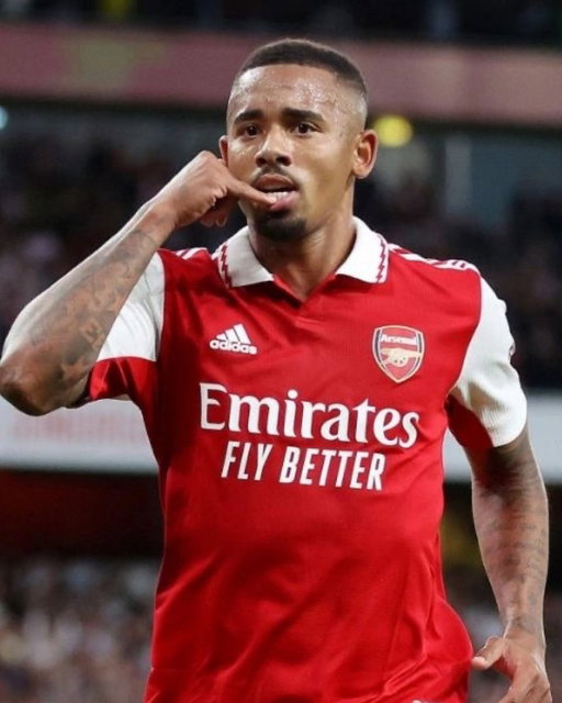 🚨| 𝐁𝐑𝐄𝐀𝐊𝐈𝐍𝐆: Barcelona have agreed a deal to sign Gabriel Jesus from Arsenal, Here we go! 

Medical booked for Monday. Permanent deal worth €10M plus add-ons.

— @FabrizioRomano 