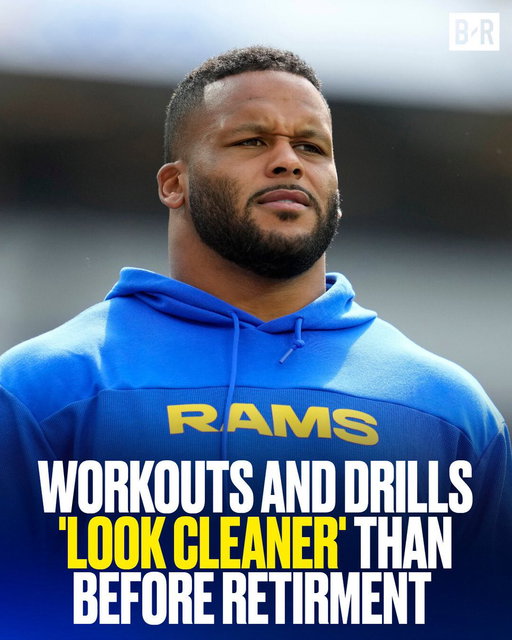 Aaron Donald studied his training film "to a T" before his decision to return to the NFL 🔥

He says some of his drills look cleaner than they did before he retired in 2023 🤯

(via @RamsNFL) 