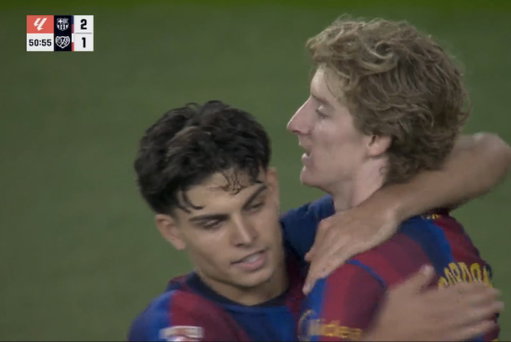 🚨 LA LIGA! 🇪🇸 

ANTHONY GORDON CREATES AN OWN GOAL! 🏴󠁧󠁢󠁥󠁮󠁧󠁿

Barcelona 3-1 Rayo Vallecano 