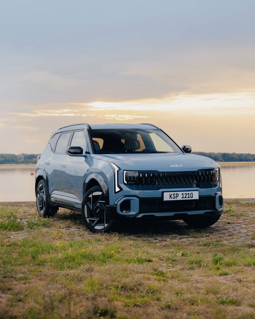 Where the sunset meets the Seltos.
Some colors belong in every landscape.

(IG) markov.visuals

#Kia #Seltos #MovementThatInspires 