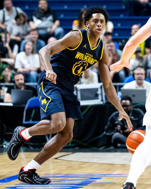 Brandon McCoy Jr. will miss the 2026-27 season with a right knee ACL injury. 

We’ve got you, Beezy. 👊

Release | https://myumi.ch/7J2jd 