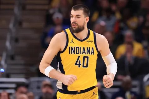Ivica Zubac trade updated:

Pacers:
- Ivica Zubac
- Kobe Brown

Clippers:
- Bennedict Mathurin (signed w/ Pels)
- Isaiah Jackson
- Keaton Wagler
- 2029 FRP (forfeited)
- 2028 SRP 