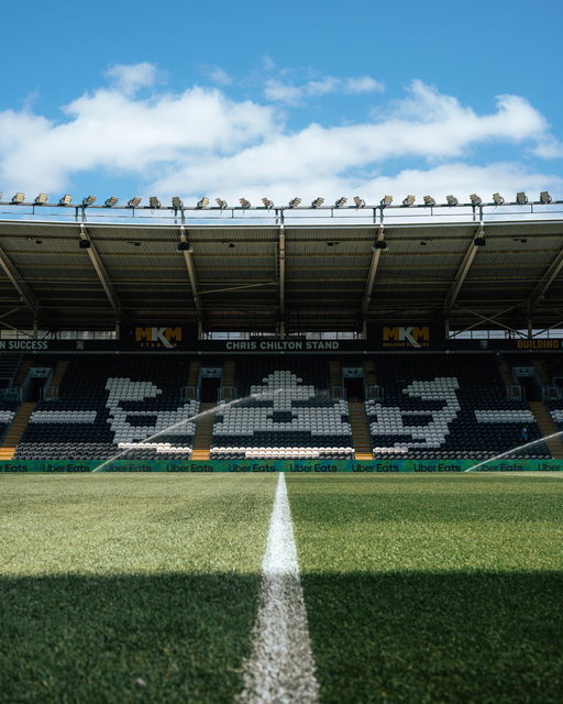 Hull City condemns the abhorrent racist abuse directed towards our new signing Robinio Vaz on social media.
 
No individual should ever experience discriminatory abuse, and the club will provide Robinio with our full support. 

🔗 https://www.wearehullcity.co.uk/news/2026/september/03/club-statement-social-media-discrimination/ 