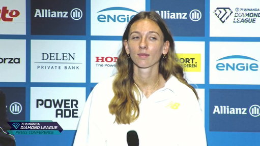 "My coach told me I had too much respect for the 800m"

Femke Broeders-Bol on learning to be fearless after changing discipline this year.

#DLFinal
#BrusselsDL🇧🇪
#DiamondLeague 
