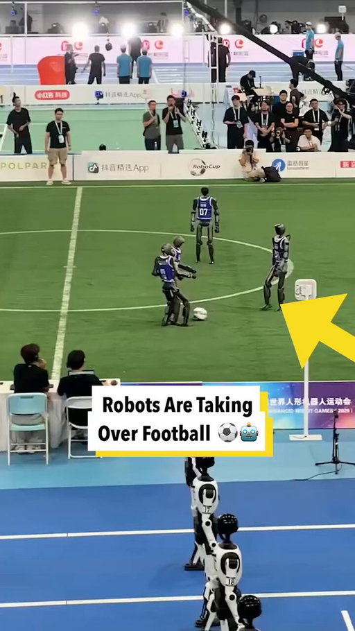Forget VAR controversies, the beautiful game is going full Sci-Fi. These autonomous bots are actually competing in the World Humanoid Robot Games. It’s not quite prime Messi yet, but seeing AI react in real time on the pitch without a human controller is genuinely mind-bending. 
