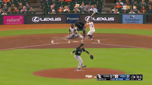Altuve starts us off early!

#ChaseTheFight x @Phillips66Co 